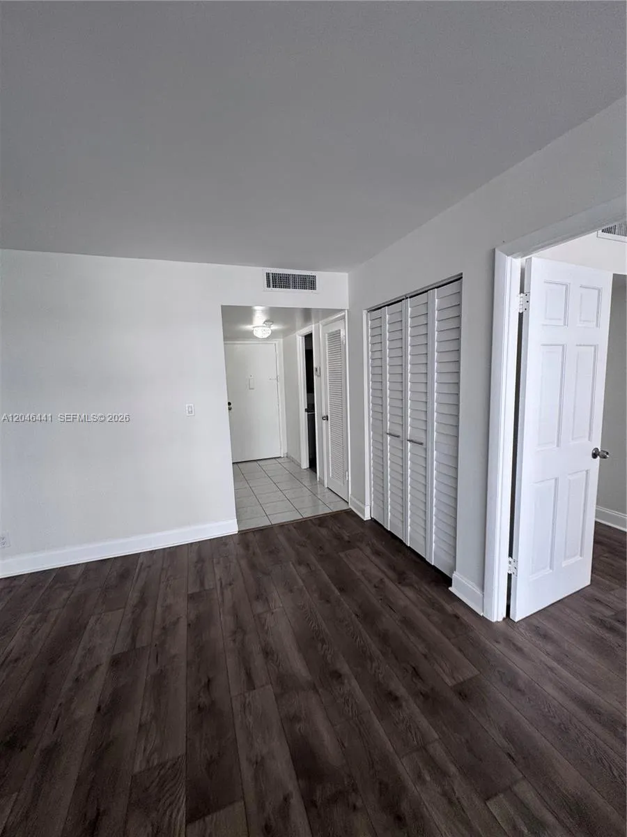 16710 NE 9th Ave #305 North Miami Beach, FL 33162
