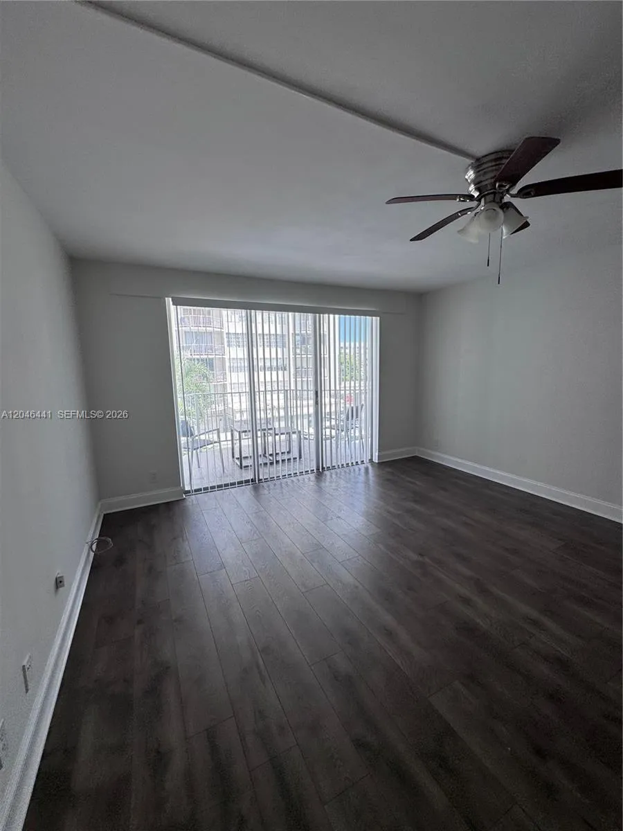 16710 NE 9th Ave #305 North Miami Beach, FL 33162