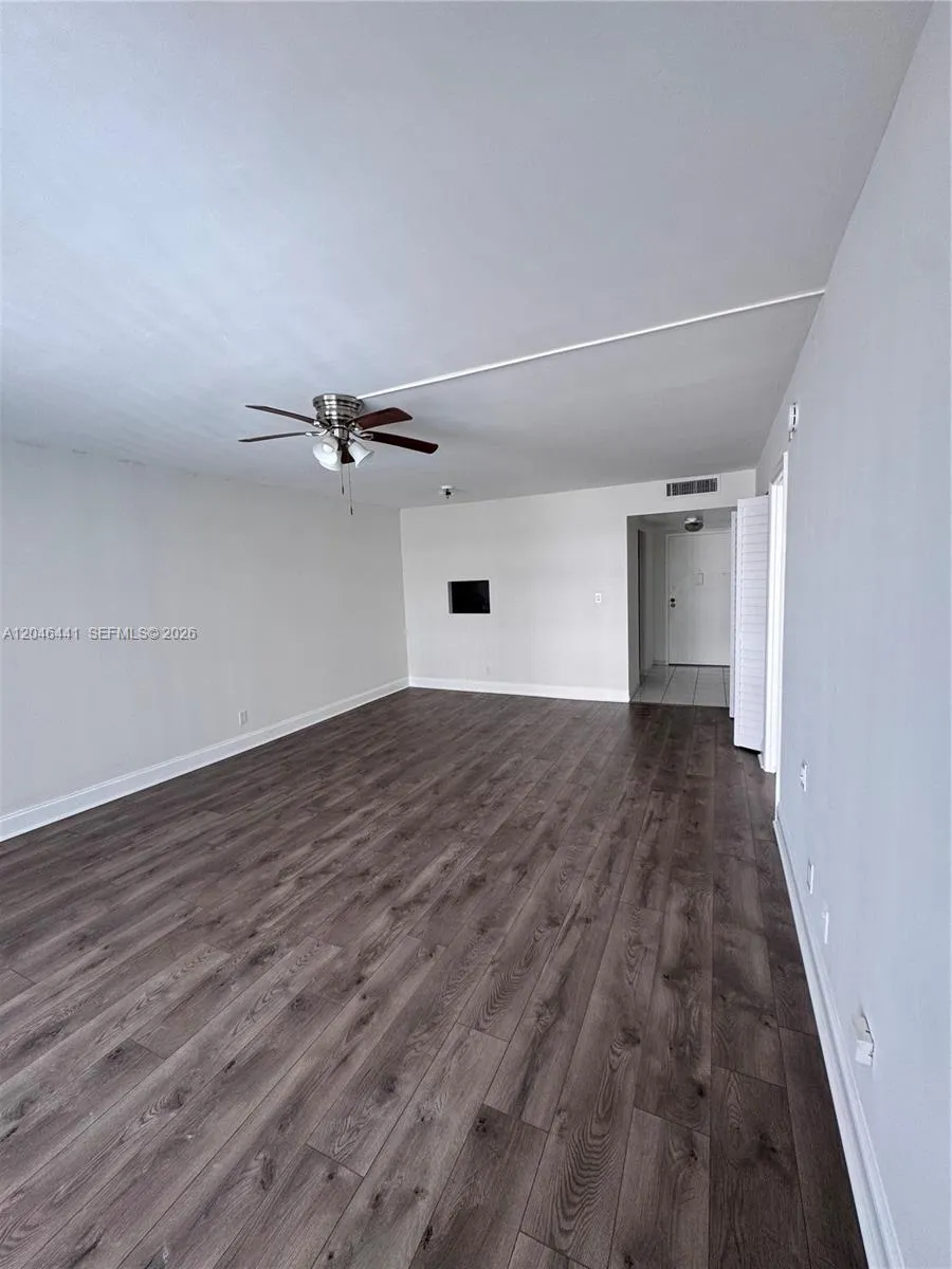 16710 NE 9th Ave #305 North Miami Beach, FL 33162