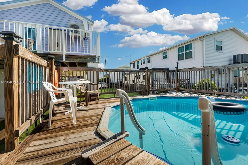 925 83rd Street Ocean Marathon, FL 33050