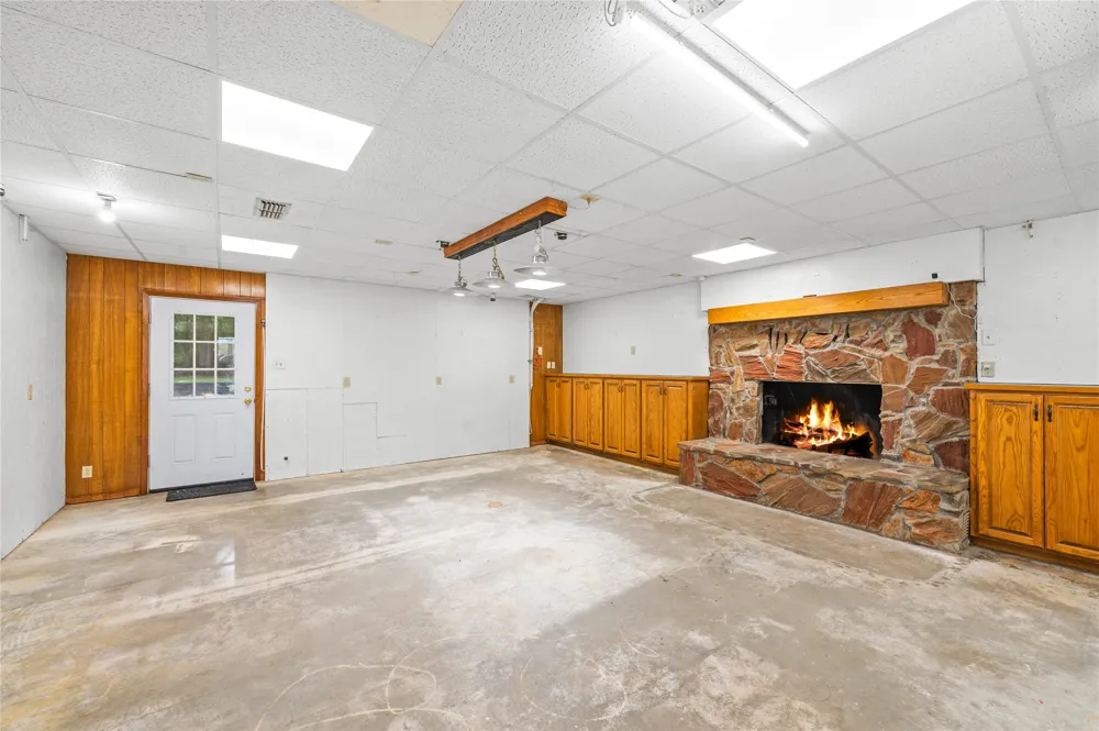 1104 W State Highway 154 Quitman, TX 75783