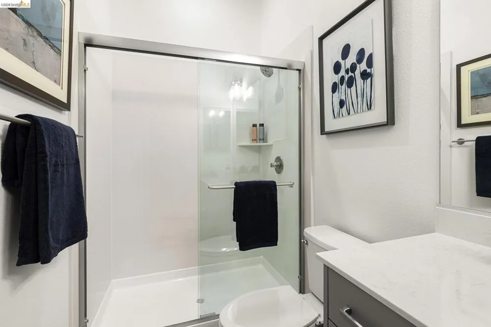 28930 Parkridge Loop #106 Hayward, CA 94544