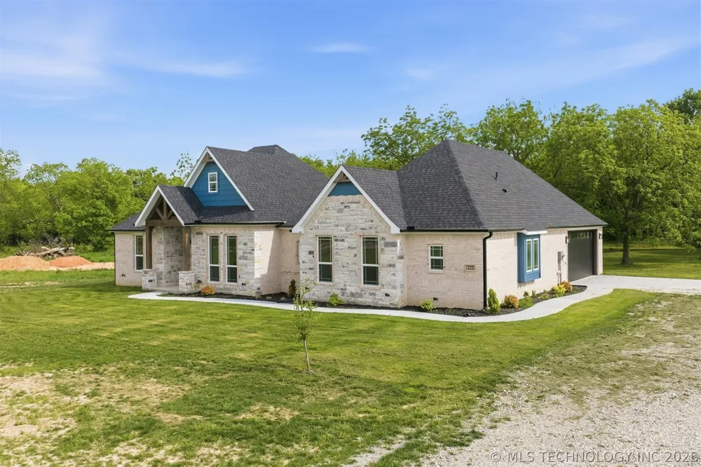 225 Gateway Ardmore, OK 73401