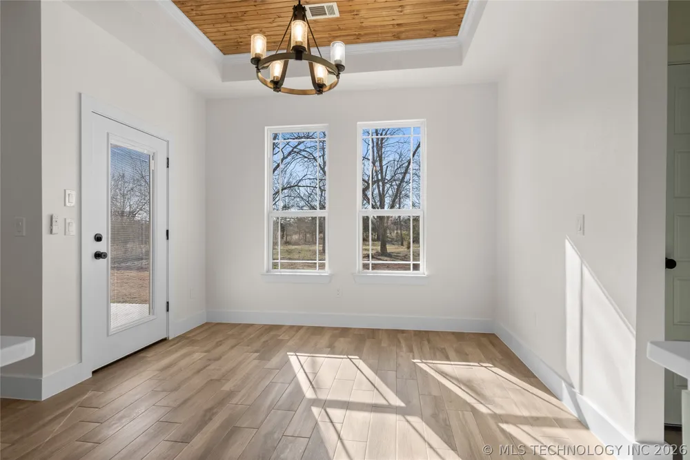 225 Gateway Ardmore, OK 73401
