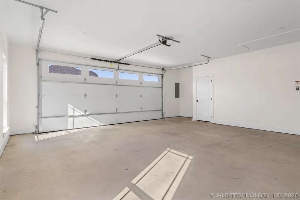 225 Gateway Ardmore, OK 73401