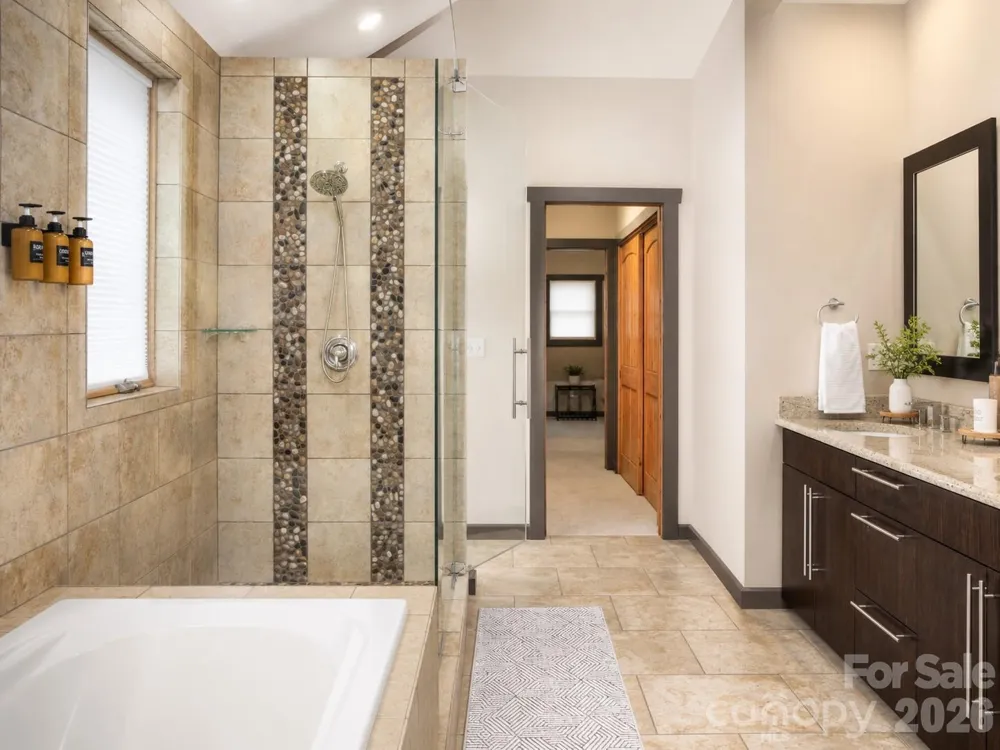 425 Flat Top Mountain Road Fairview, NC 28730