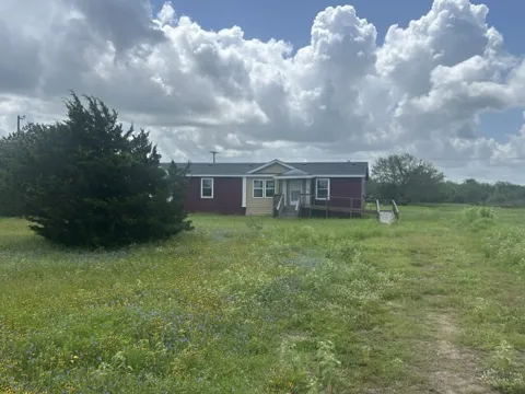 268 W Oaks