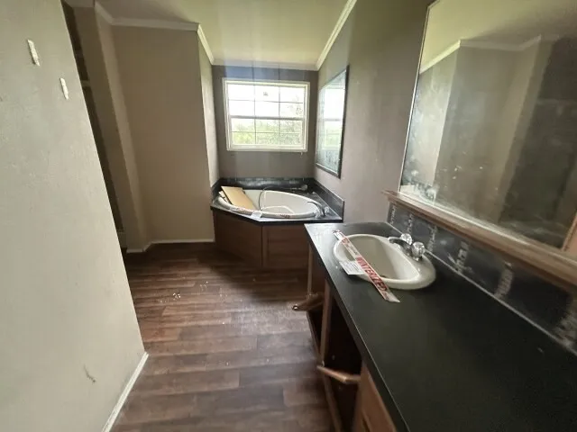 268 W Oaks Victoria, TX 77905