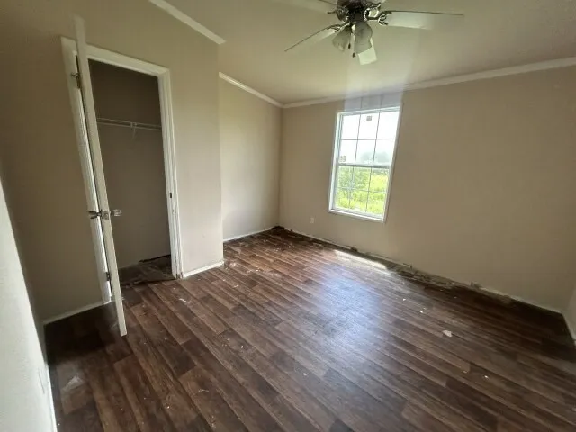 268 W Oaks Victoria, TX 77905