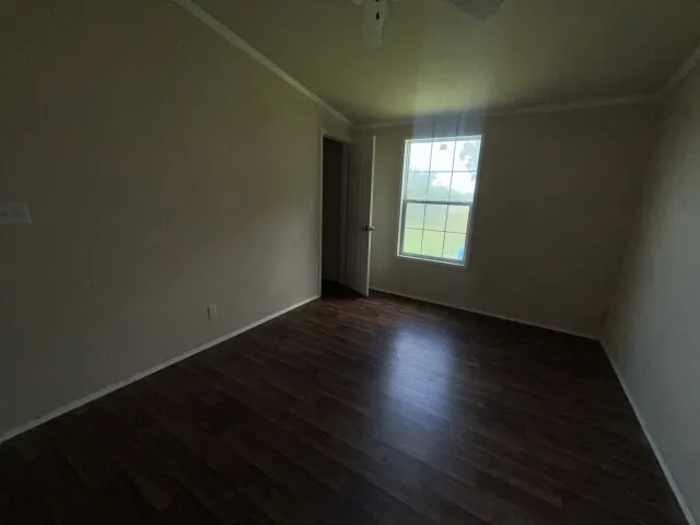 268 W Oaks Victoria, TX 77905
