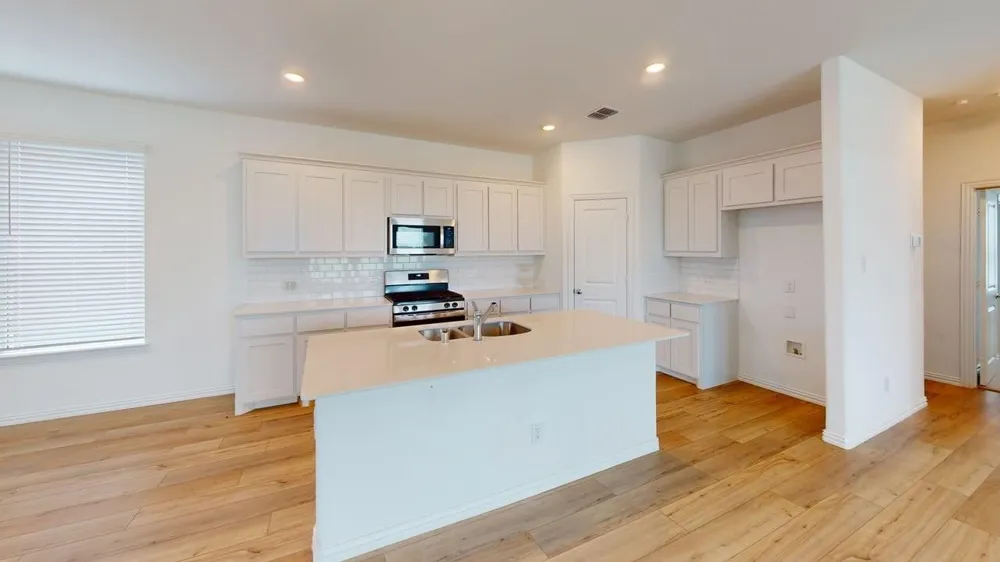 3750 Honey Daisy Drive Crandall, TX 75114