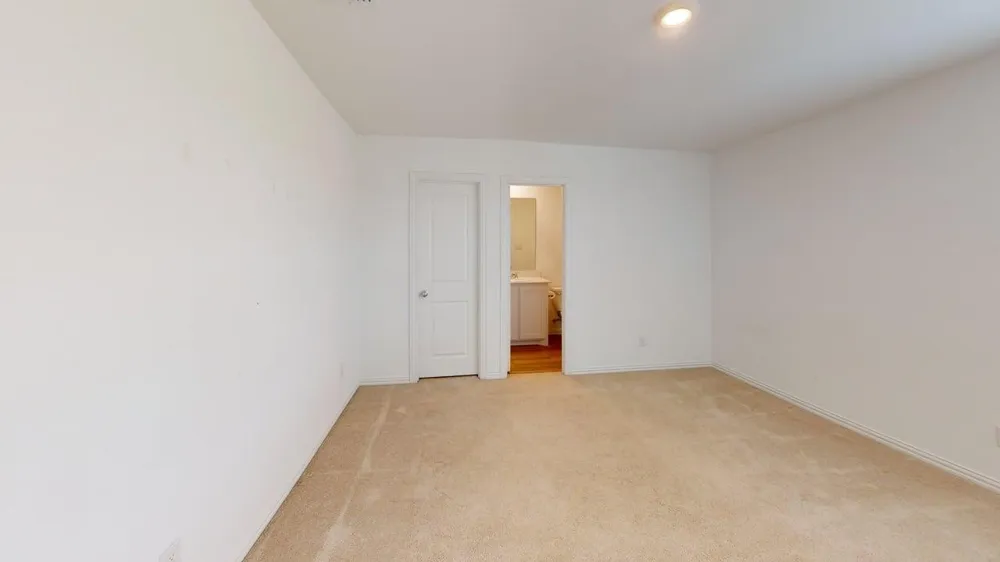 3750 Honey Daisy Drive Crandall, TX 75114
