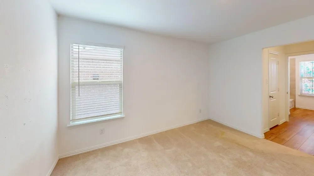 3750 Honey Daisy Drive Crandall, TX 75114
