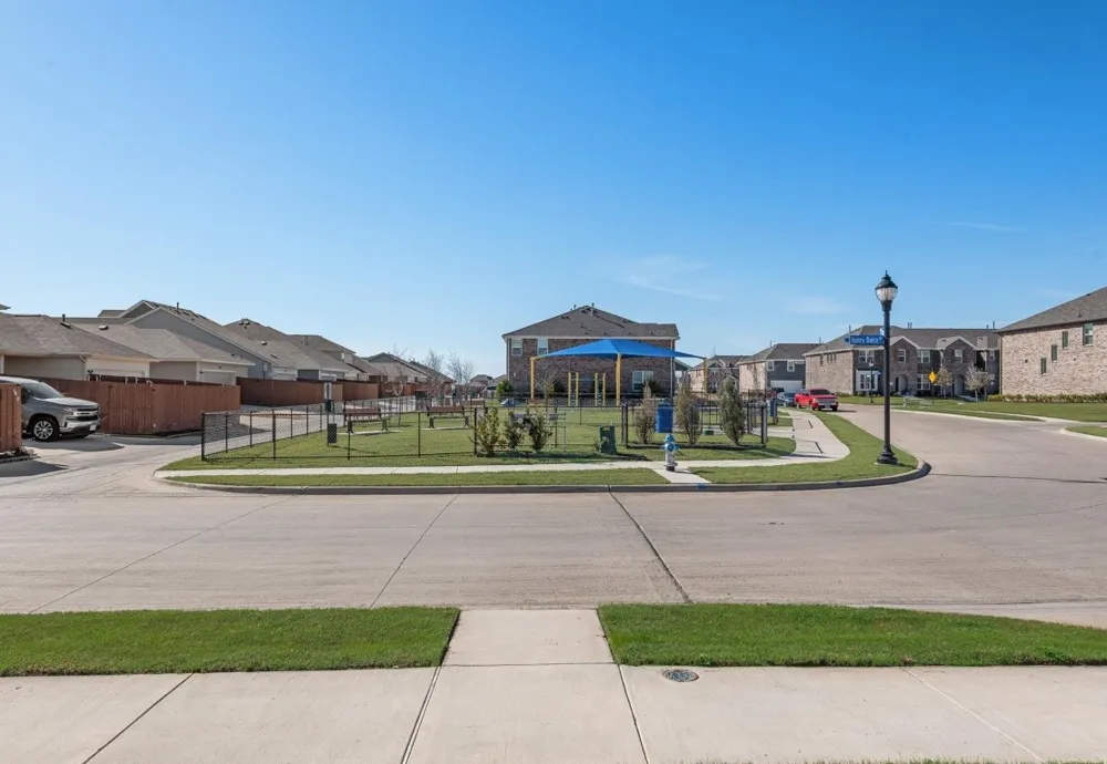 3750 Honey Daisy Drive Crandall, TX 75114