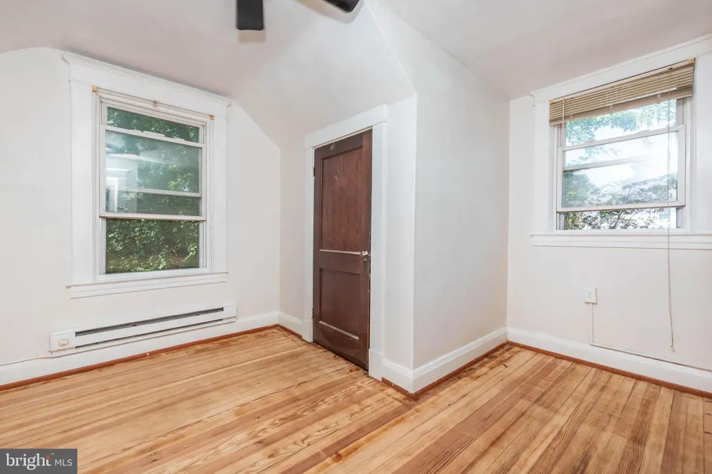 5111 ARDMORE WAY Baltimore, MD 21206