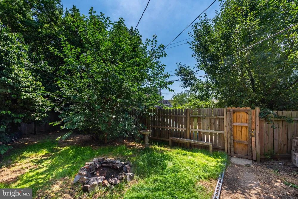 5111 ARDMORE WAY Baltimore, MD 21206