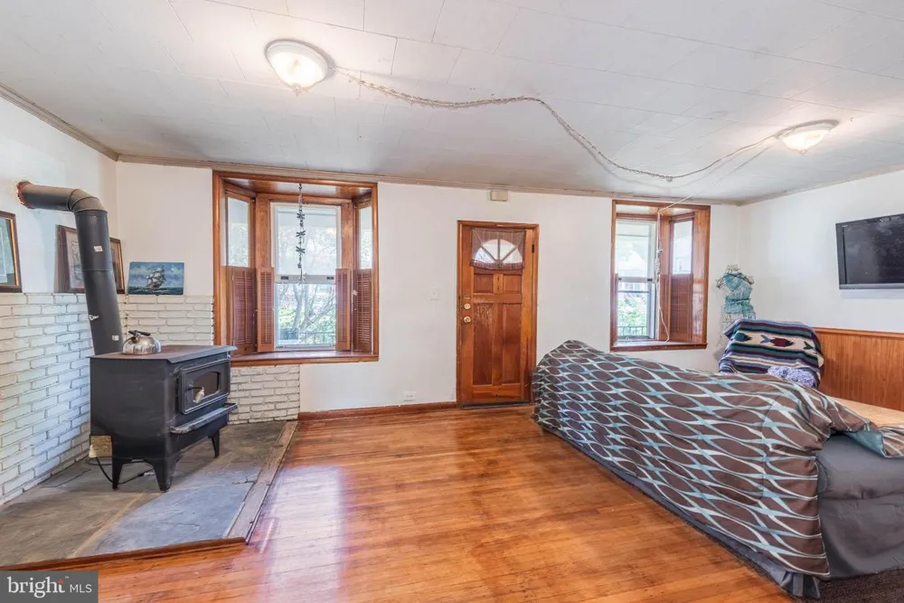 5111 ARDMORE WAY Baltimore, MD 21206