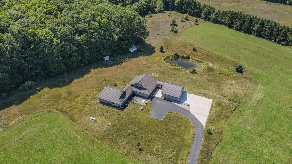 11425 Kerry Road Brethren, MI 49619