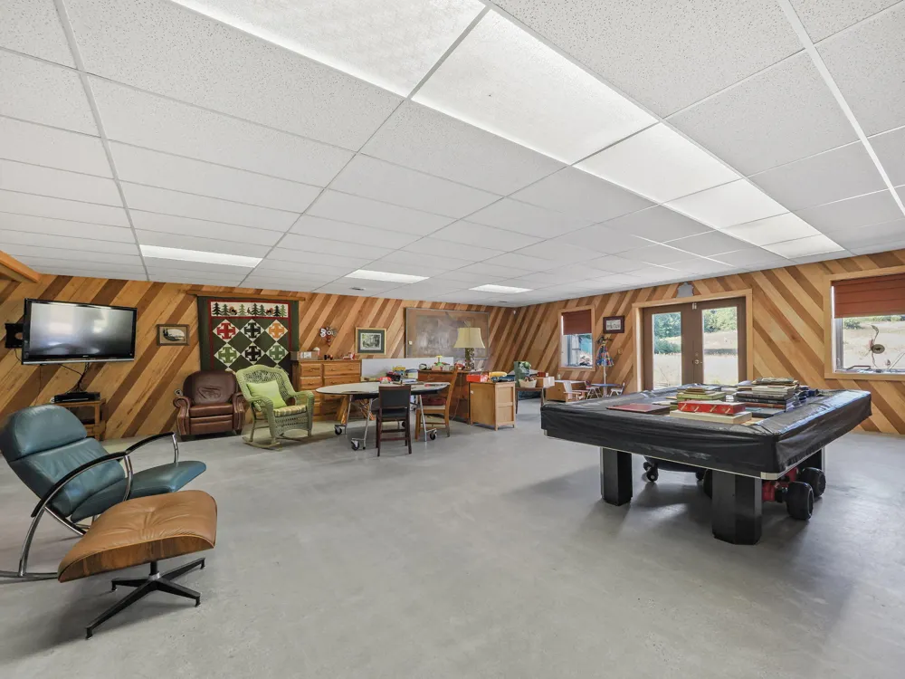 11425 Kerry Road Brethren, MI 49619