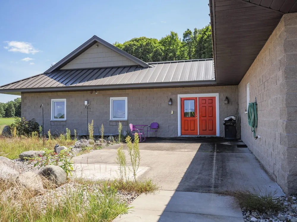 11425 Kerry Road Brethren, MI 49619