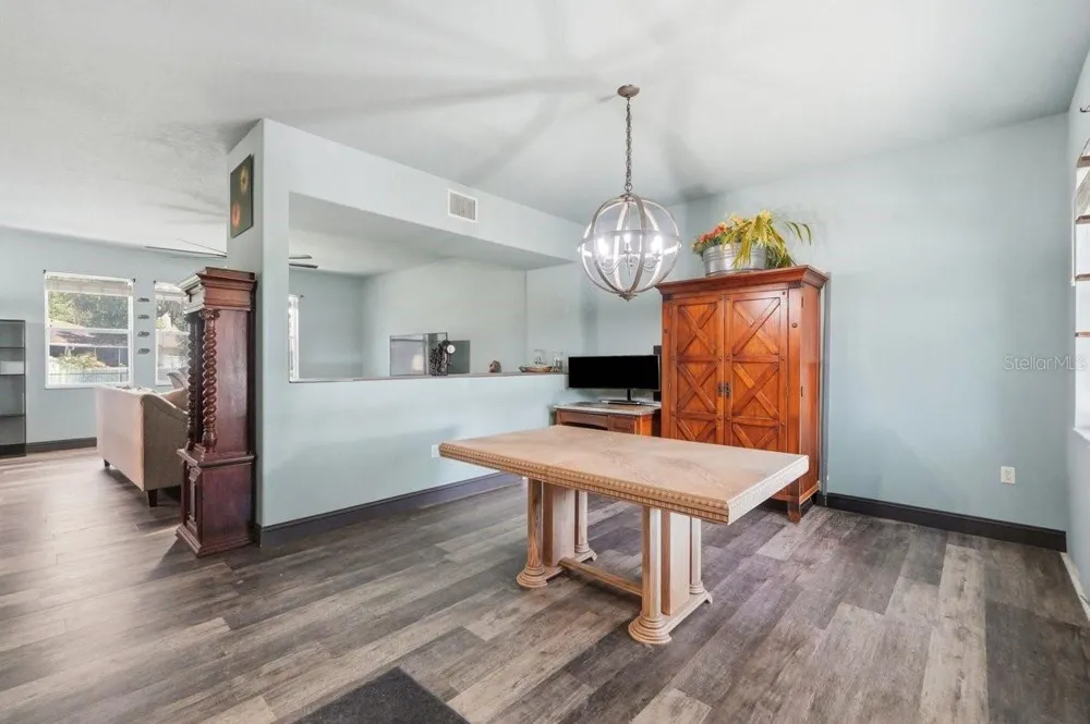 2203 BLACKWOOD DRIVE Mulberry, FL 33860