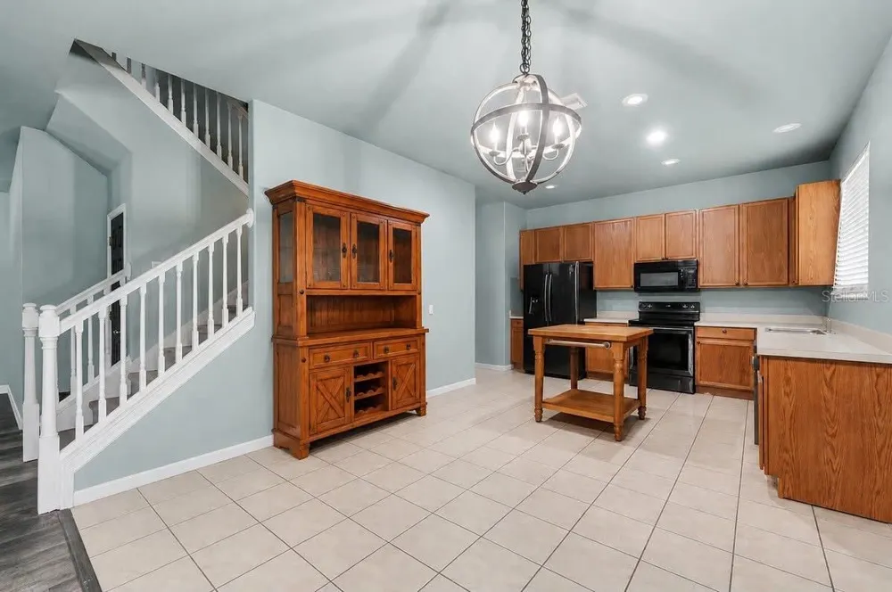 2203 BLACKWOOD DRIVE Mulberry, FL 33860