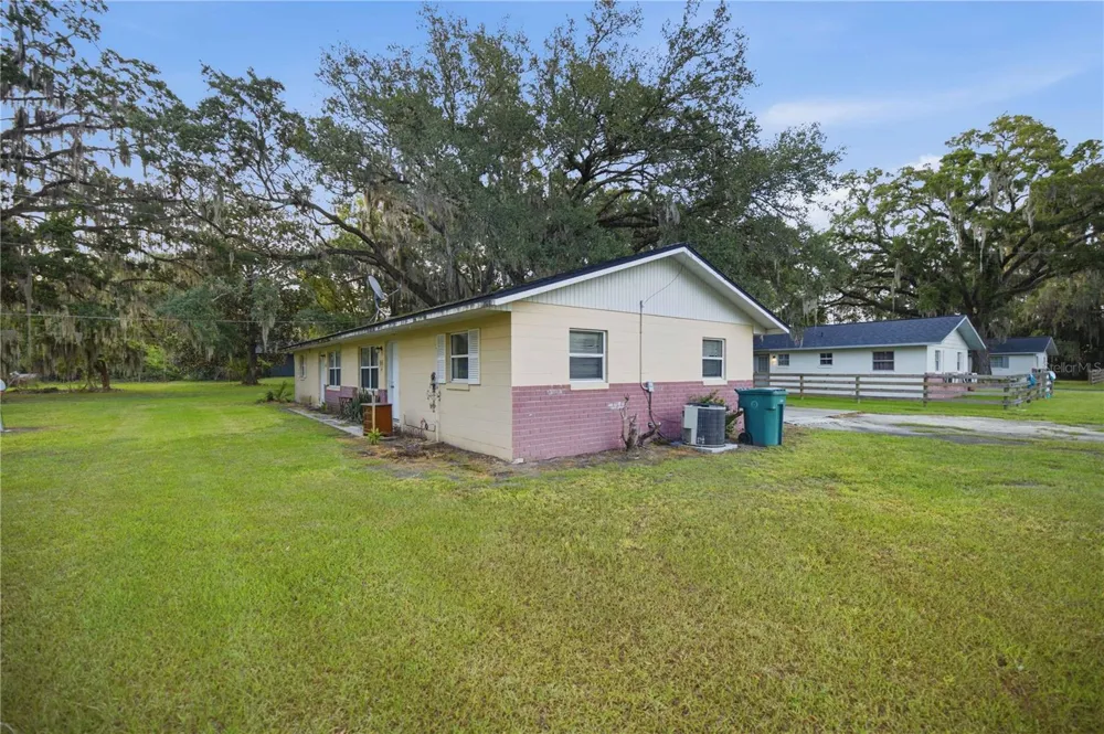 421 NE 26TH COURT ocala, FL 34470