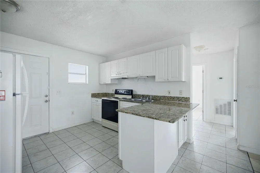 421 NE 26TH COURT ocala, FL 34470