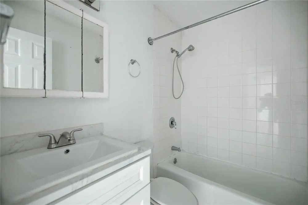 421 NE 26TH COURT ocala, FL 34470