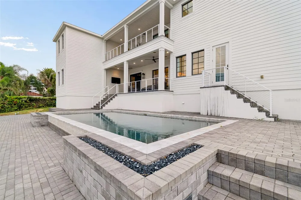 5811 MARINER STREET Tampa, FL 33609