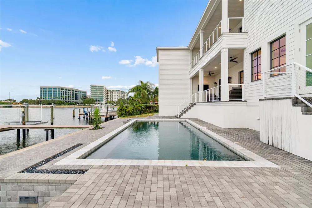 5811 MARINER STREET Tampa, FL 33609