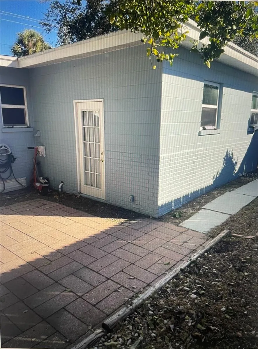1929 3RD AVENUE E Bradenton, FL 34208