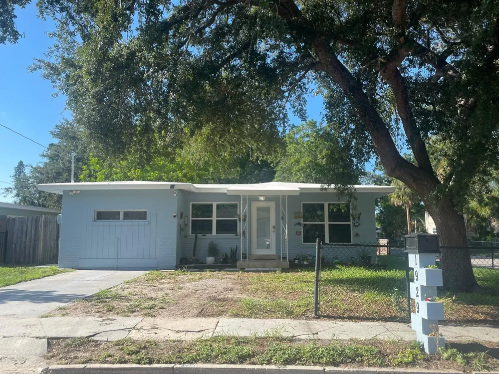 1929 3RD AVENUE E Bradenton, FL 34208