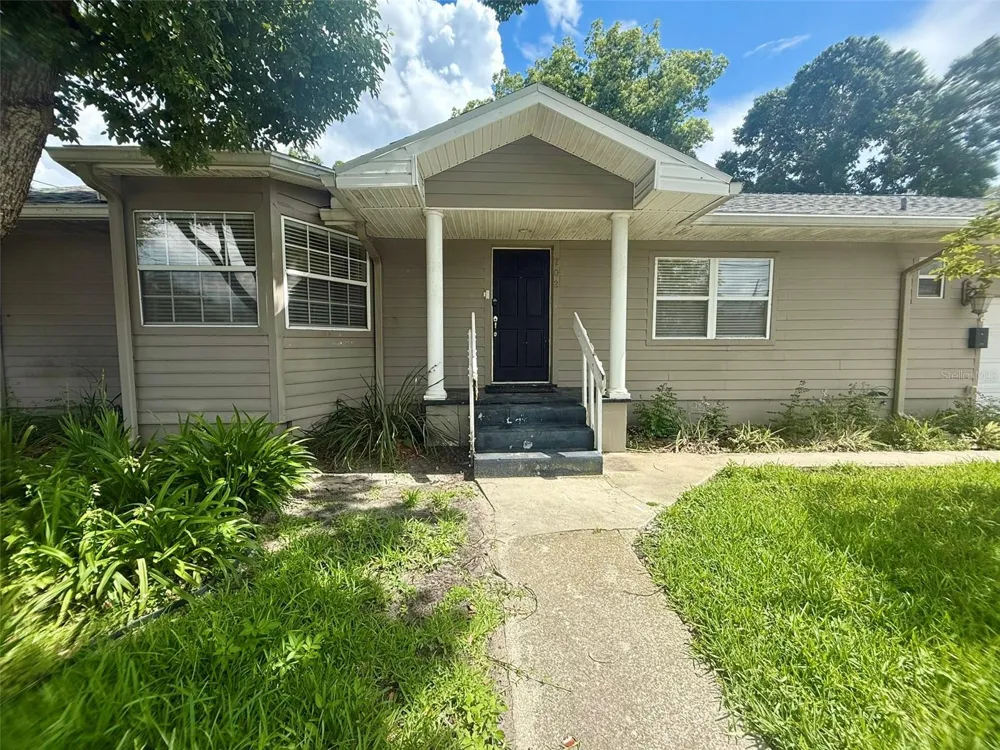 702 AVENUE H NE Winter Haven, FL 33881