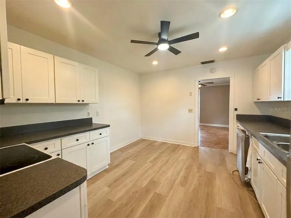 702 AVENUE H NE Winter Haven, FL 33881
