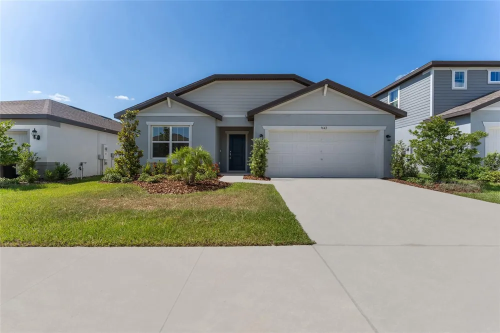 9642 SUMMERS CAY CIRCLE Thonotosassa, FL 33592