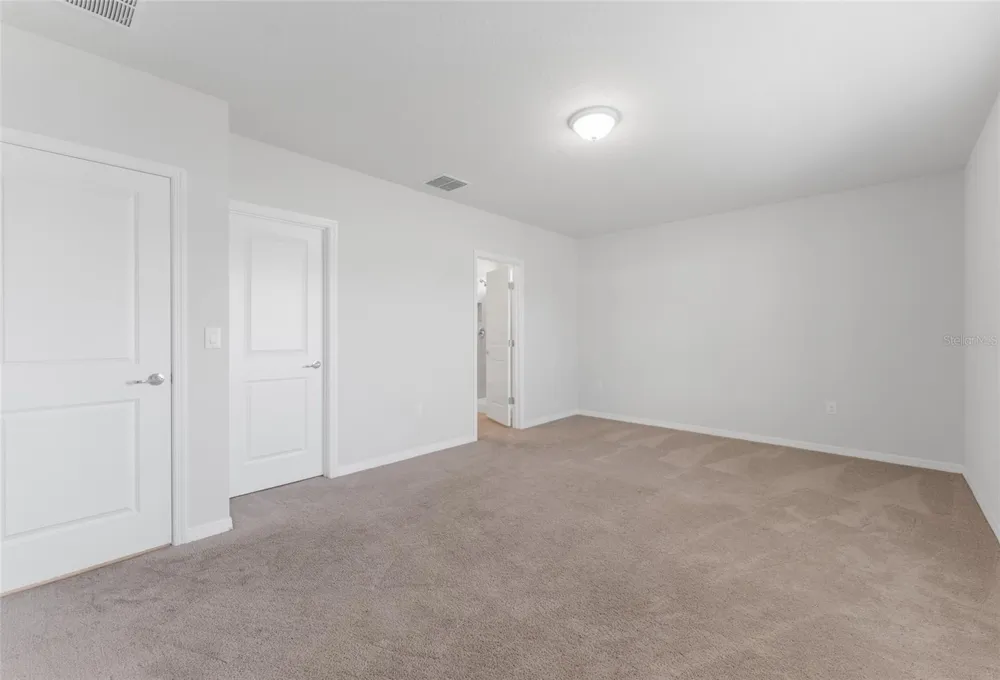 9642 SUMMERS CAY CIRCLE Thonotosassa, FL 33592