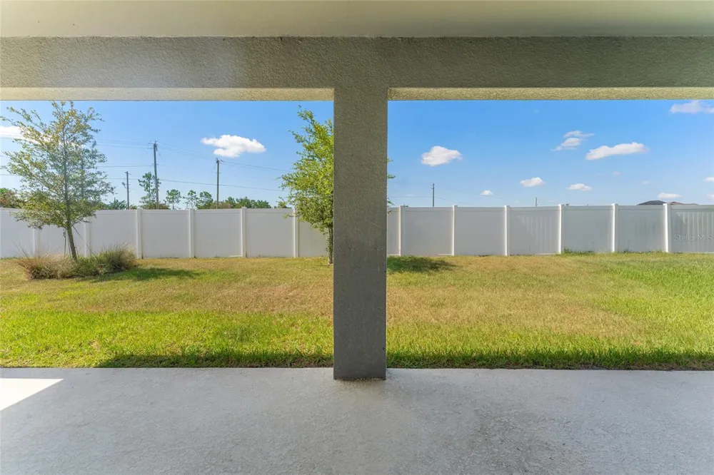 9642 SUMMERS CAY CIRCLE Thonotosassa, FL 33592