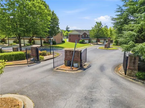 6147 Bellewood Ash Lane