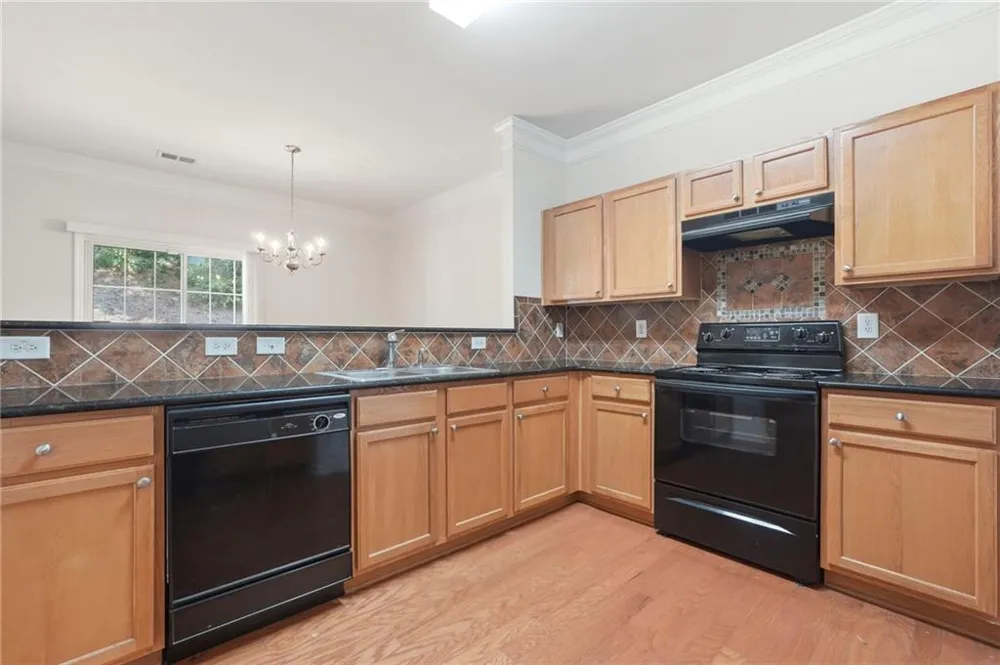 6147 Bellewood Ash Lane Tucker, GA 30084