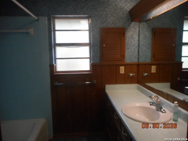 412 Chaparral Dr. Pleasanton, TX 78064