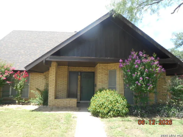 412 Chaparral Dr. Pleasanton, TX 78064