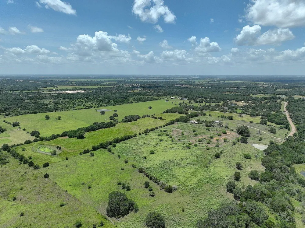 4838 Rocky Creek Road La Grange, TX 78945