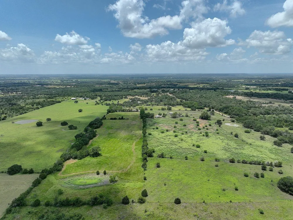 4838 Rocky Creek Road La Grange, TX 78945
