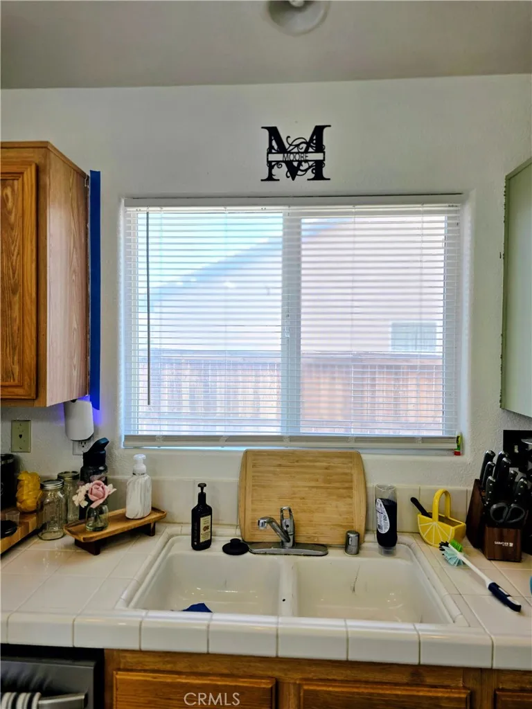 11324 Villa Street Adelanto, CA 92301