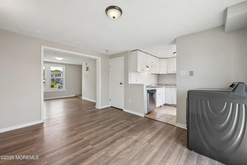 23 Theresa Court Galloway, NJ 08205