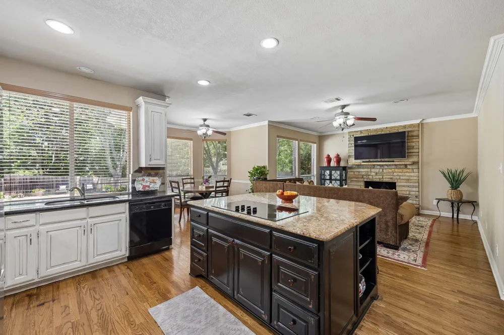 303 Waterford Court Southlake, TX 76092