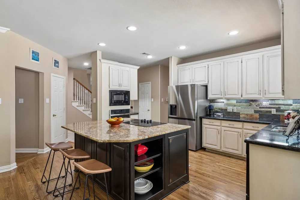 303 Waterford Court Southlake, TX 76092