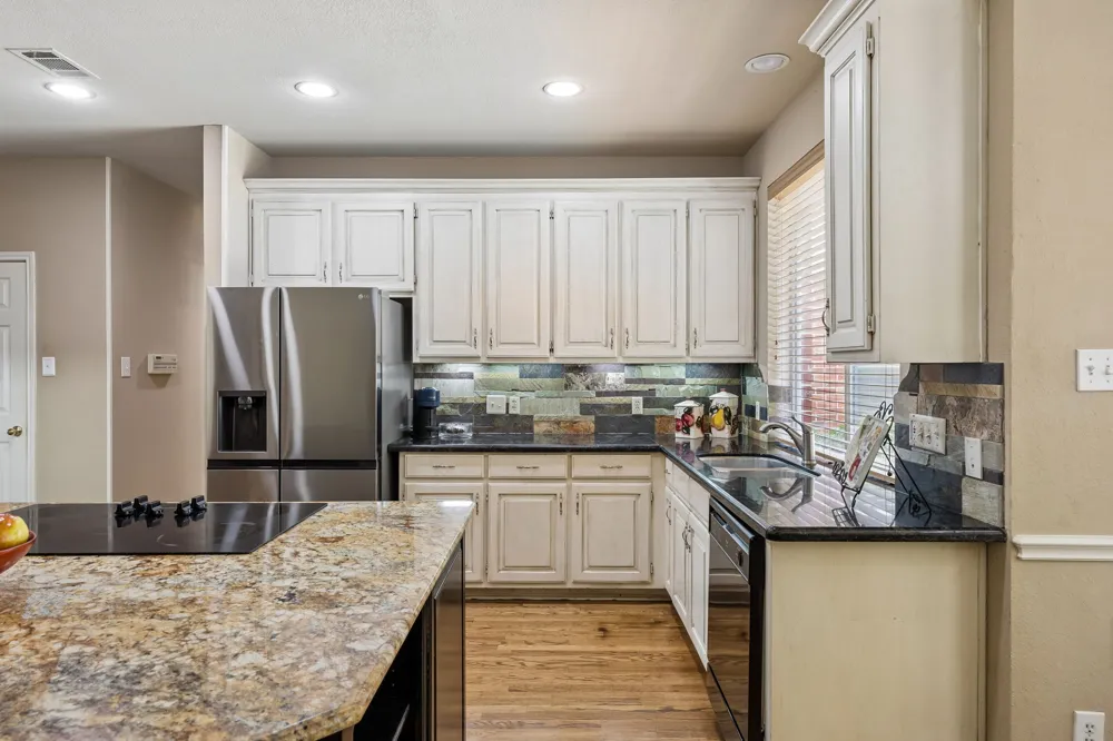 303 Waterford Court Southlake, TX 76092