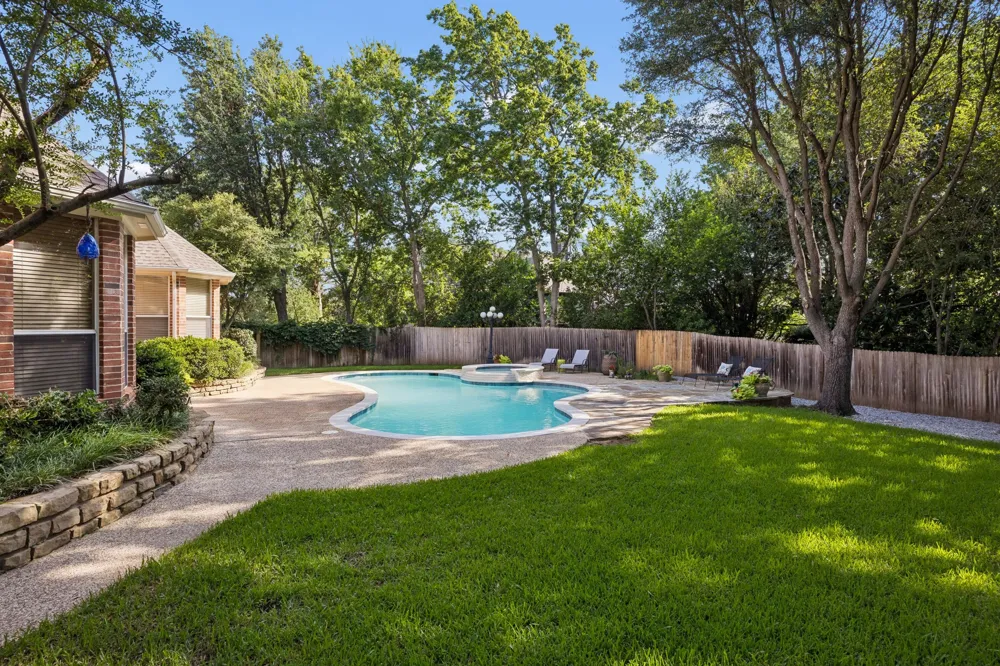 303 Waterford Court Southlake, TX 76092